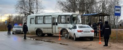 В Новгородской области сотрудники Госавтоинспекции продемонстрировали тактику действий при ликвидации последствий ДТП