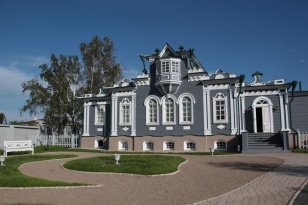 В Иркутском музее декабристов представят уникальный домашний альбом начала XIX века