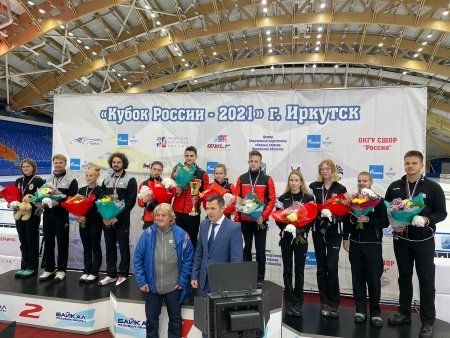 Иркутские спортсмены завоевали Кубок России по керлингу