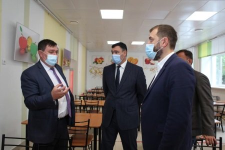 В образовательных учреждениях Иркутска предприняты антиковидные меры