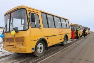 В Иркутской области 29 муниципалитетов получили новые школьные автобусы