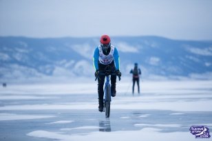 Экстремальная гонка «Ледовый шторм» стартовала на Байкале