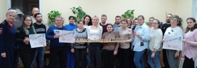 В Белгородской области родители организовали фоточеллендж #НаучиРебенкаПДД