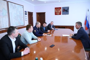 Игорь Кобзев: Необходимо наладить взаимодействие региона с каждой воинской частью, в которой служат мобилизованные или добровольцы из Иркутской области