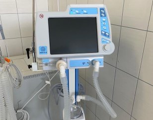Операционные столы и аппараты ИВЛ получили медучреждения Иркутской области по нацпроекту «Здравоохранение»