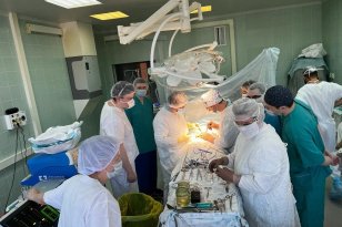 Трансплантацию части печени от родственного донора впервые выполнили в Иркутской области