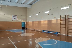 В Иркутской области заключены контракты на капремонт спортзалов школ сельской местности и малых городов