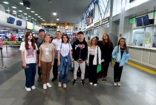 Девять одаренных детей Иркутской области отправились в Москву на Международный Детский культурный форум - Иркутская область. Официальный портал