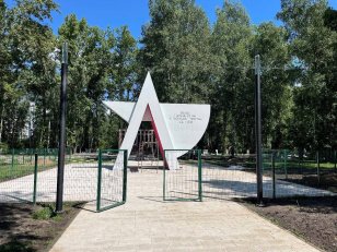 Второй этап благоустройства территории Русско-Амурского мемориального комплекса завершили в Иркутске