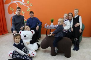 С начала 2023 года в Иркутской области в семьи устроены 817 детей-сирот и детей, оставшихся без попечения родителей
