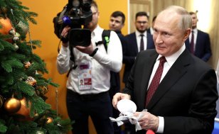 Мечта девочки побывать на Байкале из письма, которое снял с «Елки желаний» Владимир Путин, исполнится в начале 2024 года