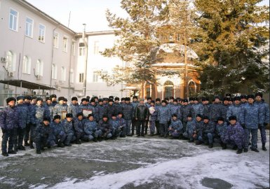В ГУ МВД России по Иркутской области состоялась встреча сводного отряда полиции, осуществлявшего охрану общественного порядка на Северном Кавказе