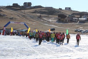 В Иркутской области проходит международный фестиваль зимних игр на Байкале «Зимниада»