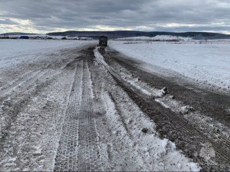 На реках Иркутской области продолжается проведение превентивных мероприятий для безаварийного пропуска паводковых вод