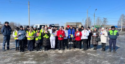 В Бурятии автоинспекторы и активисты «Движения первых» дали старт праздничным мероприятиям в честь 8 Марта