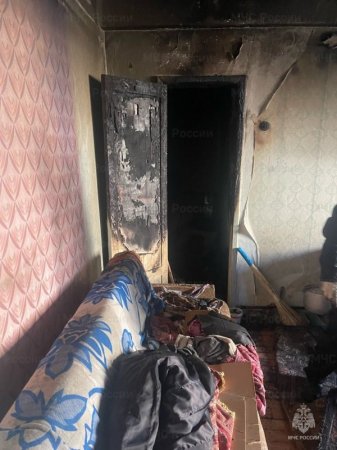 Четыре человека спасены и трое эвакуированы на пожаре в Чите