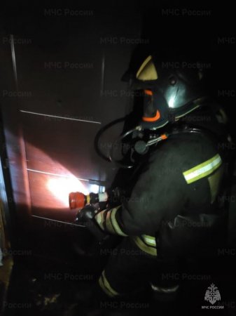 Четырнадцать пожаров произошло в Иркутской области за сутки. Два человека получили травмы
