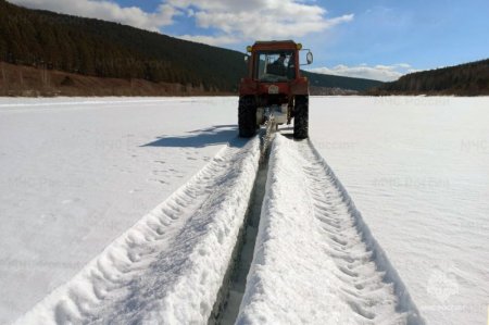 Продолжаются противопаводковые работы на затороопасных участках рек Иркутской области