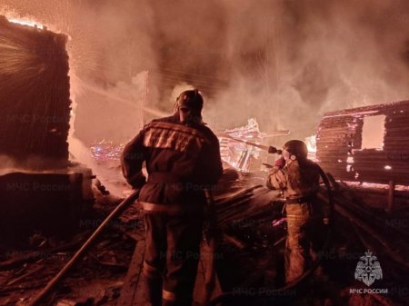 Двадцать два пожара было ликвидировано пожарными подразделениями за сутки в Иркутской области