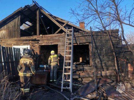 На пожаре в Черновском районе погиб мужчина