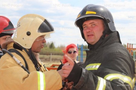 Совместные пожарно-тактические учения МЧС России и В«ЗабайкалпожспасаВ» прошли в посёлке Береговой