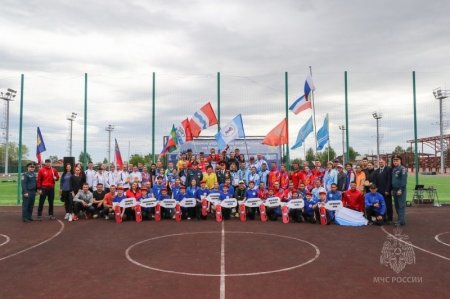 В Хакасии прошли соревнования по легкой атлетике среди сотрудников МЧС России Сибирского федерального округа