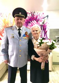 В Зиме начальник Межмуниципального отдела поздравил ветерана Великой Отечественной войны с Днём Победы