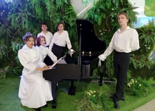 Детский театр из Иркутска представил Приангарье на фестивале «Школьная классика» в Москве