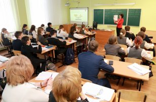 Педагоги Иркутской области могут принять участие в новом сезоне проекта «Классная тема!»