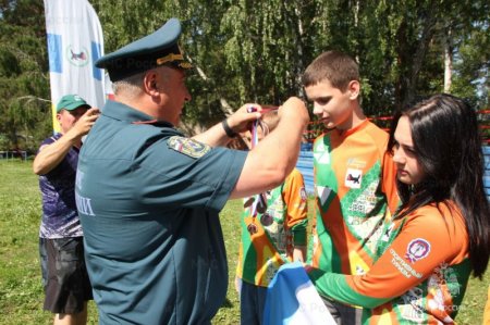 По итогам соревнований В«Школа безопасности-2024В» награждены лучшие юные спасатели Сибири