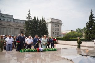 Губернатор Игорь Кобзев и представители иркутских землячеств почтили память участников военных действий