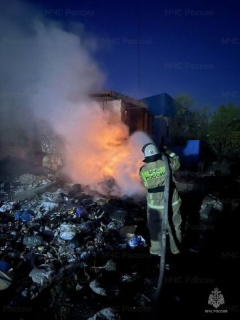 Более 70% пожаров в выходные дни вЂ“ горящий мусор