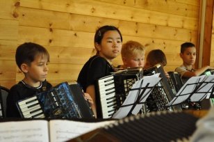В «Образовательном центре «Персей» открылась летняя смена для 214 творчески одаренных детей Прибайкалья