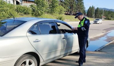 В Бурятии сотрудниками Госавтоинспекции пресечено свыше 2500 фактов управления транспортом лицами, не имеющими соответствующего права